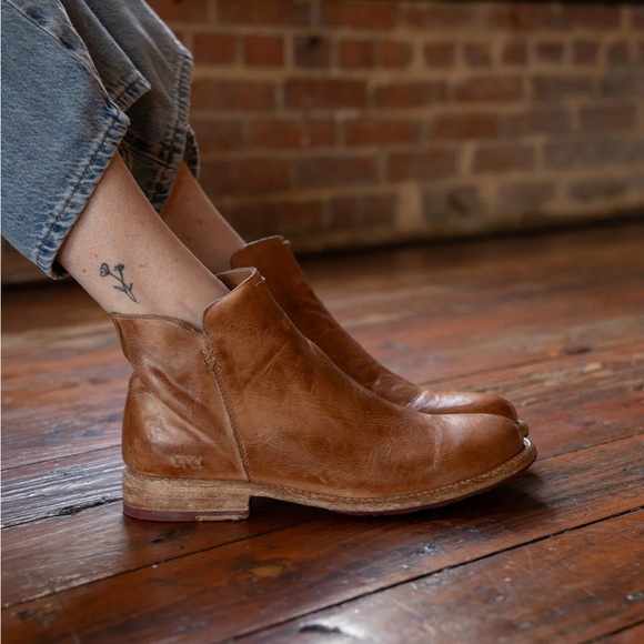 Bed Stu Shoes - Bed Stu Yurisa low boot